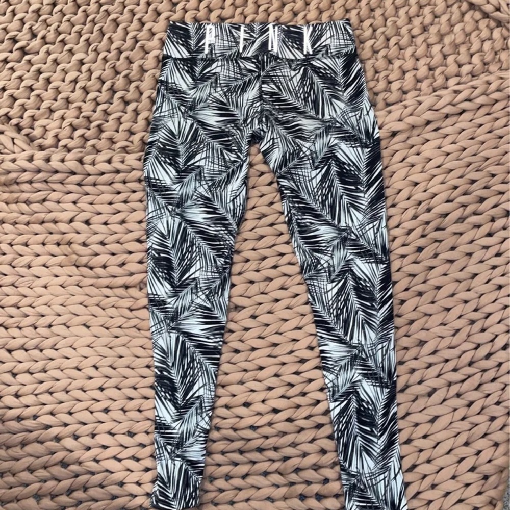 Pink yoga Leggings
